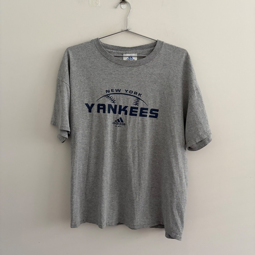Adidas New York Yankees MLB T Shirt Gray Mens Large